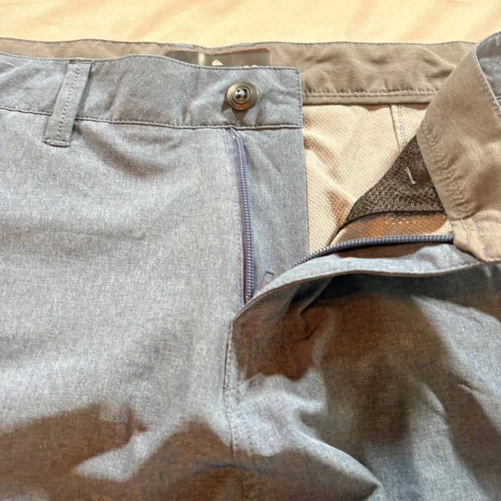 Quiksilver Amphibian Hybrid Shorts Men 34 Blue DryFlight Water Repellent Stretch